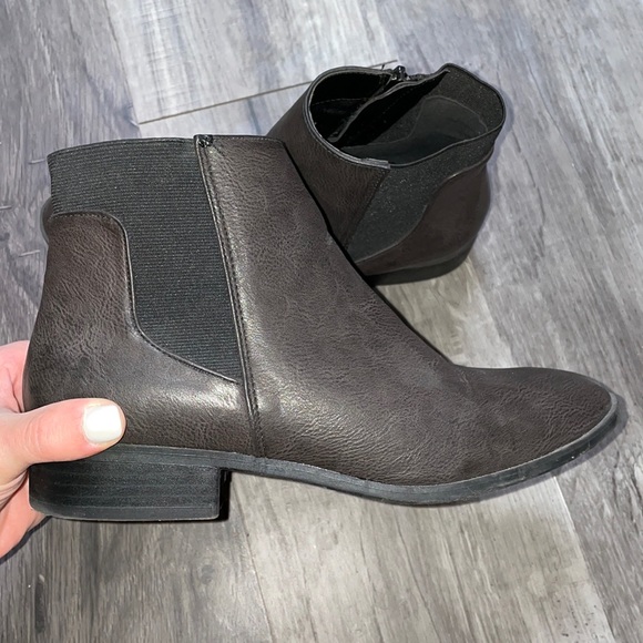 Bar III Booties - Picture 4 of 5